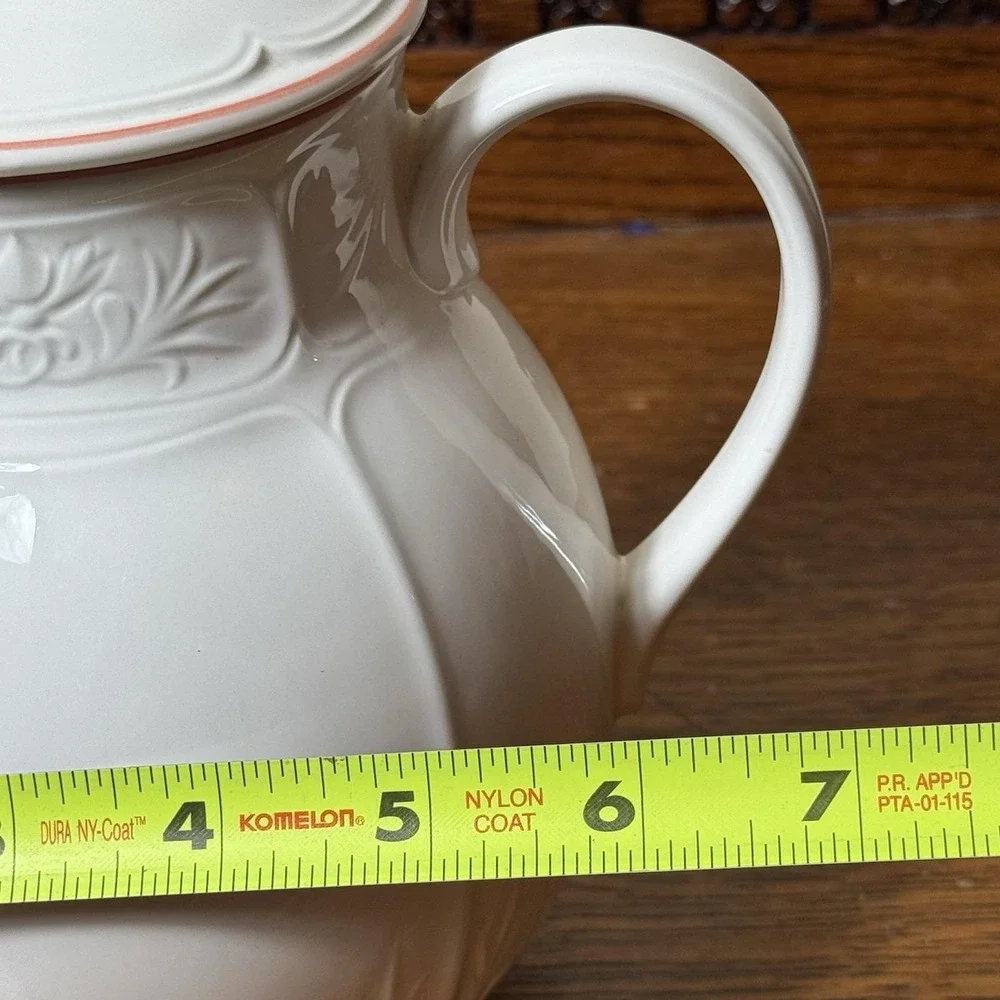 Villeroy & Boch Cortina White Porcelain Coffee Pot Teapot Pink Trim Luxembourg